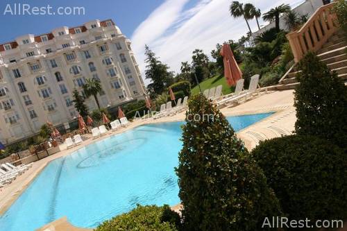 Hotel Majestic Barriere 29